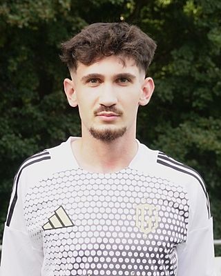 Ali Emre Cinar