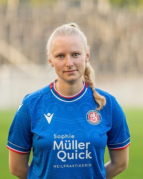 Foto: Lars Plückthon