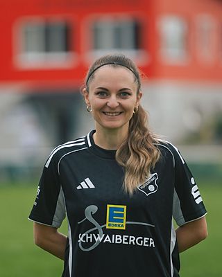 Julia Müller