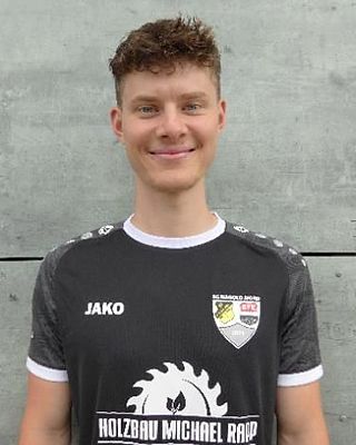 Luca Carlogero Büker