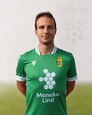 Darius Böll