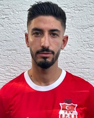 Ali Üzer