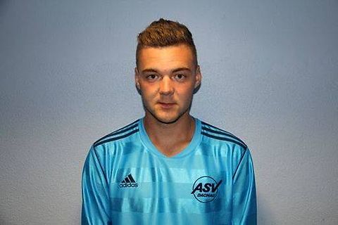 Foto: Portrait: Maxi Bauer Johannes 