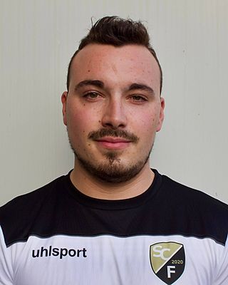 Toni Knappe