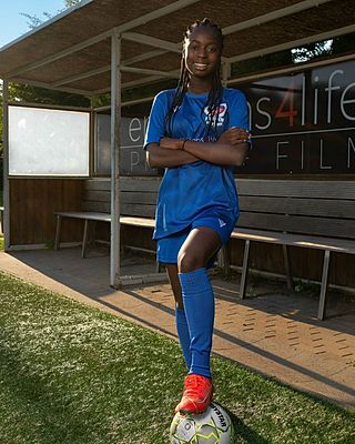 Nifty Marie Desir Götze