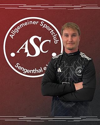 Niko Strobl