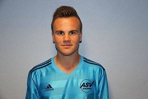 Foto: Portrait: Ben Rabl Johannes Mü