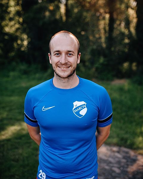 Foto: Dame mit Kamera (Lara Bierer)