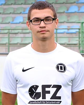 Damien Tauber