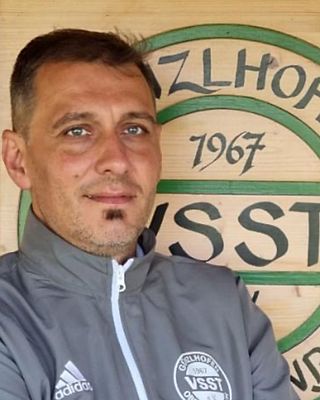 Tobias Knabenbauer