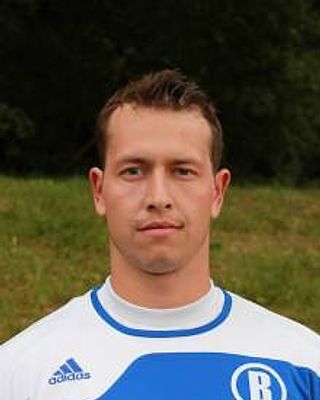 Julian Marsau