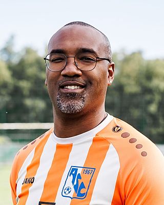 Mike Dos Reis Andrade