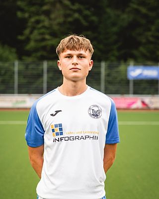 Yannik Bäcker
