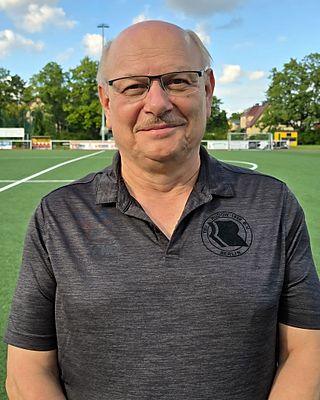 Michael Binek