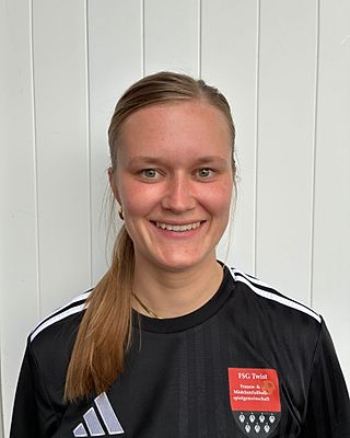 Anna Plass