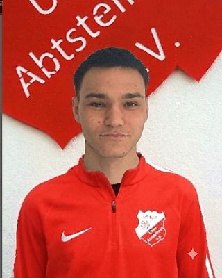 Luca Karrer
