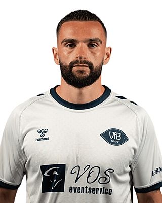 Leon Demaj