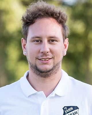 Nic Fischer