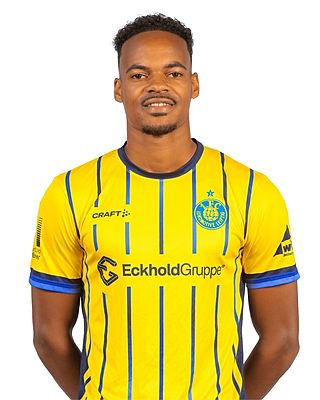 Ayodele Adetula