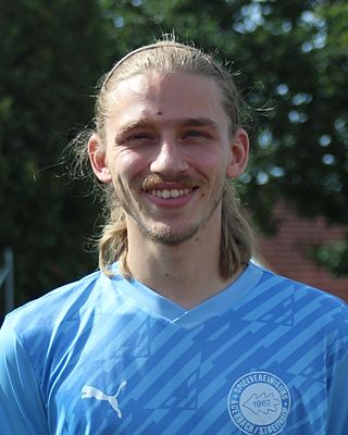 Dominik Helbig