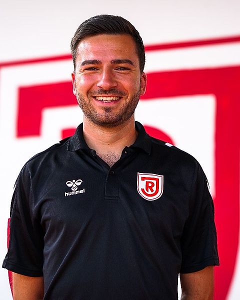 Foto: Alex Gschlössl