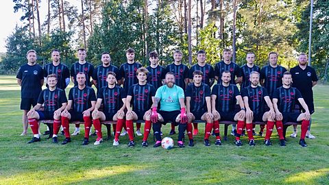 Mannschaftsfoto: Herren - 1. Mannschaft - VfB 1998 Fünfeichen - Saison 26/27