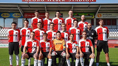 Hintere Reihe von links: Güven Deniz, Matthias Hugl, Enes Ciritci, Adis Ahmic, Albert Flak;
mittlere Reihe von links: Ahmet Peker, Patrick Gajda, Yunus Peker, Tobias Mair, Amerigo Billi, Tobias Maier, Kaddour Henni, Marco Mayr;
vordere Reihe von links: Alexander Rösler, Jürgen Koch, Emrah Peker, Philipp Dorn, Max Dallmaier 
Es fehlen: Michael Bleimeier, Günther Lehmeier