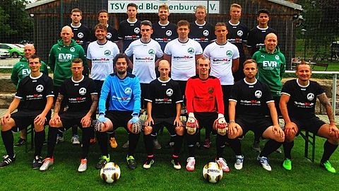 Florian Birzer, Max Kleinspehn, Robert Hauser, Stefan Botz, Nick Wipprecht, Mohammed Al-Saeed (Winterpause gewechselt)

m.l.: Jan Celny (Betreuer), Steffen Nicolai (Co.-Trainer), Patrick Reichmann, Michael Paschold, Carsten Warschitschka, Richard Heinze, Christian Gerlach (Trainer)

v.l.: Olaf Mahlke, Rick Neumann, Tom Korittke, Dustin Bopp, Sebastian Reichardt, John Heilmann, Andreas Stauche

Es fehlen: Andrzej Mazur, Sebastian Stolze und Patrick Fiur.