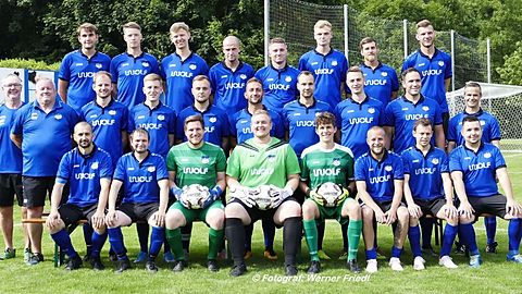 TSV Braunsbach Mannschaftsfoto 1. und 2. Mannschaft