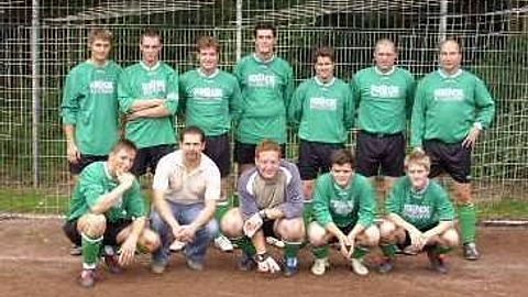 oben (v.l.): Wolters, Imdahl, Lewandowski, Kronen, Wellen, S. Mönnekes, Ellerwald

unten (v.l.): Galster, Küsters, van Meir, Faßbender, Eggert