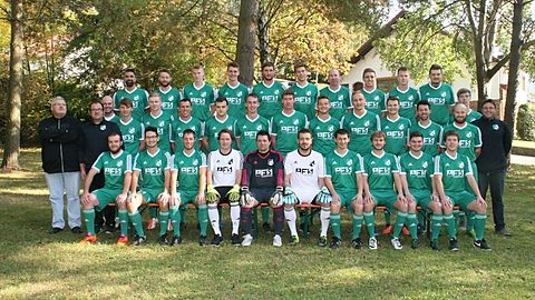 Hintere Reihe v.l.: Yavuz Tuncel, Alexander Wied, Swen Köbler, Sebastian Wengert, Adrian Schäfer, Holger Neumann, Daniel Saile, Fabian Engel, Oliver Wappler
Mittlere Reihe v.l.: Trainer Mannfred Faust, Teammanager Michael Möller, Daniel Eckhardt, Tim Schumann, Patrick Reichert, Ralf Idler, Leopold Stoll, Daniel Wengert, Philip Collin, Nico Ulreich, Michael Schwarz, Maximilian Stoll, Aaron Schwegler, Nicky Haase, Tim Belz, Sportlicher Leiter Harald Pfitzer
Vordere Reihe v.l.: Jonas Dittes, Jannik Zauner, Andre Heese, Kevin Lange, Michael Dingil, Christian Ott, Stefan Riek, Heiko Gaugel, Thilo Hummel, Sebastian Müller
Es fehlen: Andre Heese, Maximilian Stoll, Patrick Reichert, Stefan Riek, Daniel Saile, Adrian Schäfer, Tim Belz, Holger Neumann, Christian Staudacker, Jürgen Pux