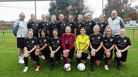 Mannschaftsfoto: Frauen - 1. Mannschaft - SV Wechingen - Saison 26/27