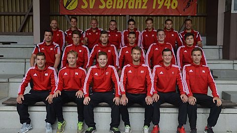 Hintere Reihe von links: Trainer Pflug Andreas, Eckstein Michael,Maischberger Nicolas, Zollikofer Timo, Tschugg Daniel, Burger Louis, Zollikofer Holger, Schele Ronnie
Mittlere Reihe: Trainer Stärk Florian, Fischer Niklas, Pohl Pascal, Weder Julian, Stiefenhofer Jannik, Belokowski Mai
Untere Reihe: Heine Rainer, Gropper Philipp, Heine Stefan, Krause Simon, Grotz Florian, Gropper Felix
Es fehlen: Haller Patrick, Ostrowski Dominik, Sauter Manuel, Vonier Alexander, Angele Benjamin, Ibrahima Dia, Hierlemann Rainer, Jäger Lorenz, Müller Dominik