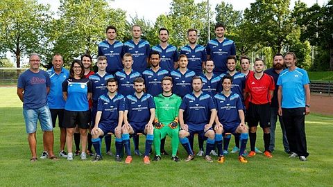 Patzak, Mennekes, Klos, Dosdal, Baumann,
SpA Treiber, SpA Dosdal, Physo Riana, Waskey, Silberzahn,v.Geisso, Taylor,
Steinle, Stuber, Treiber, Benz, Lehnert, 2.Abtlgl.Grillowitzer, Tr.Mayer
Pogoda, Ramani, Becker, Werle, Schmid.
Es fehlen: Müller, Ritz, Happersberger, Seyfferth A., Dullinger, Seyfferth