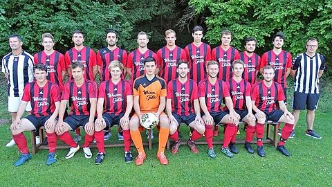 Obere Reihe von links: Trainer Amstein Uwe, Precht Lukas, Mosandl Jochen, Dirigl Michael, Terbea Florin, Söllner Lukas, Staudigl Maximilian, Bögerl Markus, Humml Lukas, Gromann Julian, Zeugwart Ferstl Rene

Untere Reihe von links: Brüderlein Jakob, Schätzl Matthias, Wolfsteiner Andreas, Brüderlein Jonas, Schmid Stefan, Schmid Karl, Joshua Mohr, Kellermeier Kilian