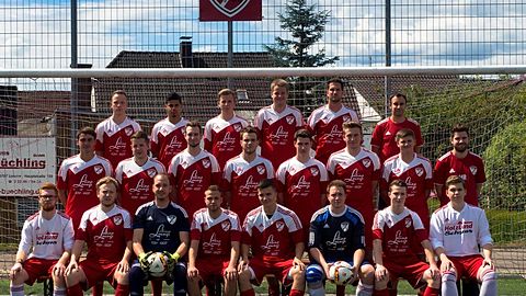 Hintere Reihe (v.l.): Lukas Müller, Antonio Heinz, Nico Nowarra, Peter Schyns, Tobi Werner, Mario Turk (Trainer)
 
Mittlere Reihe (v.l.): Vasilji Sidlitschenko, Florian Strothmann, Markus Schnitzler, Patrick Schug, Kevin Stamm, Lukas Hildebrandt, Johannes Gieraths, Max Robbe (Co-Trainer)
 
Vordere Reihe (v.l.): Fabian Wasser, Jens Heuchert, Bastian Meyer, Kevin Jubelius, Jan Siebenmorgen, Bastian Sucker, Maik Schörck, Leon Dechange