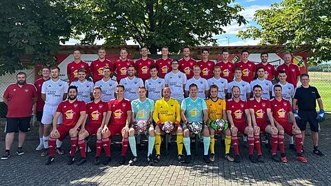 Mannschaftsfoto der DJK Altbessingen aus der Saison 2024/25