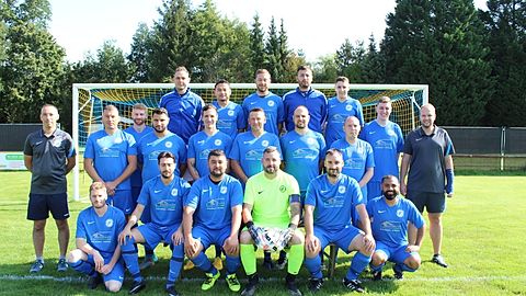 Vordere Reihe von Links:
Wetschera Tobias, Pische Antonio, Djedid Dennis, Tavernier David, Dasch Jens, Köroglu Philipp,
Mittlere Reihe von Links:
Löffler Heiki, Grzywniak Adam, Özel Mesut, Schymitzek Robin, Baczynski Norbert, Krupa Marcin, Swietek Rafal, Schwehm Christopher
Hintere Reihe von Links:
Schenck Marcel Progrzeba Patrick, Mohammadi Hussain, Flörchinger Jannik, Demiral Furkan, Fröhlich Fabian, Lehr Lars