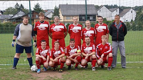 Saison 2015/16
Hinten links: Marcel Woike, Tobias Barth, Hartmut Schätzel, Steffen Klein, Christian Schönborn, Dennis Weimer, Udo Zimmer (Trainer)
Vorne links: Michael Christl, Carsten-Georg Korn, Jan Knebel, Nadir Bilgi (Trainer), Christian Heine