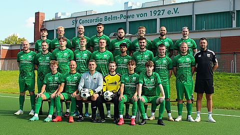 Obere Reihe: Robin Bücker, Philipp Lipsdorf, Simon Birkemeyer, Jannik Schüler, Christian Scheil, Jacob Finke, Jannik Schütte, Jannik Seliger
Mittlere Reihe: Tobias Keitemeier, Lukas Hinnah, Justin Lingnau, Milo Feldmann, Marcel Balkenhohl, Hysen Gashi, Nikita Glaser, Marvin Fangmeier, Nils Haakmann, Marcel Strehlow
Untere Reihe: Fynn Bruchmann, Christoph Sowa, Tim Hartmann, Daniel Ahrensmann, Alexander Savvidis, Phil Pudewell