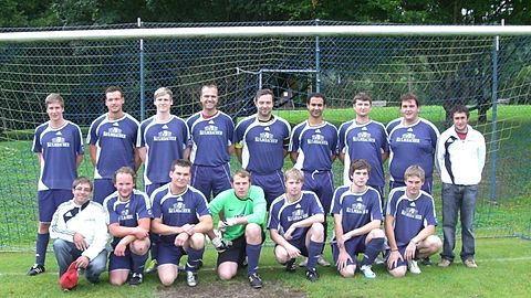 stehend v.l.n.r.: Martin Resch, Johannes Homeier, Michael Falk, Christian Klaus, Daniel Tengler, Marcus Lacks, Florian Schlecht, 
Trainer-Duo Andreas Halbauer und Daniel Haverl
knieend v.l.n.r.: Betreuer Dieter Penzkofer, Florian Schwesinger, Johannes Koder, Daniel Hausladen, Markus Schütz, Heinz Grübl, Sandro Weinfurtner
Foto: Chef-Betreuerin Susanne Sklenarz