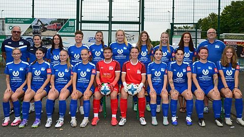 Mannschaftsfoto: Frauen - 1. Mannschaft - SC Uckerath - Saison 26/27