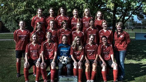 Hinten v. l. n. r.: Denise Schertes, Larissa Brömling, Nina Hakvoort, Corinna Hegmann, Yvonne Freihoff, Carla Kujath
Mitte v. l. n. r.: Britta Beckmann, Franziska Potrykus, Lisa Reuyss, Alexandra Venhuis, Alina Künne, Katrin Kösters, Annika Brücker, Trainerin Melanie Kastein
Vorne v. l. n. r.: Sophia Te Strote, Bergisa Heide, Jacqueline Wiese, Deisree Janßen, Julia Kerkhoff, Nicole Schweckhorst

Es fehlen: Christiane Teloh, Christina Bauhaus, Simone Terstegen, Co-Trainerin Britta Steinig