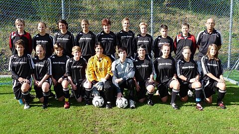 hinten v. links: Raml Silke, Mittrop NIna, Ringlstetter Carina, Stock Ursula, Lorenz Beate, Lehmann Sophia, Schambeck Monika, Lind Valentina, Rösler Gabriele, Schwarz Ottmar 
vorne v. links: Bielmeier Nicole, Schwarz Julia, Strähle Valerie, Primbs Cathrin, Lermer Simone, Müller Heidi, König Andrea, Eder Theresa, Ponsong Susanne, Witzlinger Maike