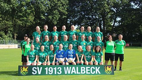 Mannschaftsfoto: Frauen - 1. Mannschaft - SV Walbeck - Saison 26/27
