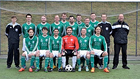 Von Links nach Rechts

Untere Reihe: Noel Müller, Simon Lülsdorf, Thomas Gallo, Freerik Vogelfänger, Sebastian Schynol, Roberto di Matteo
Obere Reihe: Mark-Andre Becker, Yannick Albert, Jan-Lucas Bumba, Robin Klein, Uwe Dahl, Marvin Lyga, Philipp Nürnberg, Daniel Cramer, Matthias Olszok, Patrick Modemann, Thomas Springfeld