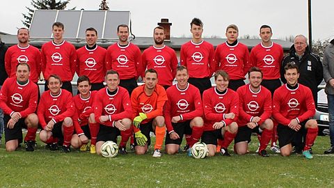 hinten von links: Dustin Lutze, Ricky Grenser, Olaf Häseler, Stefan Klaue, Martin Imhof, Pascal Losse, Joshua Mißner, Rene Stuck, Marcus Gerstenberg, Trainer Bernd Lichtenberger, Präsident Maik Lorenz
vorne von links: Sebastian Hartig, Mike Weber, Laurin Gütschow, Christian Kuckelt, Torwart Enrico Bergmann, Nico Kuckelt, Moritz Paeslack, Tom Wolf, Markus Weinstein
es fehlt: Til Warnke