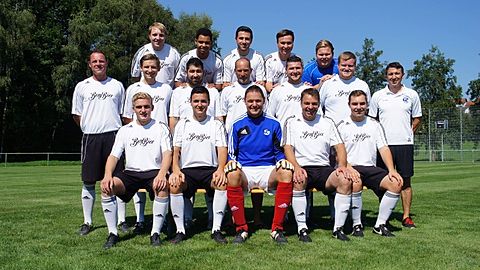 oben: Bierer Thomas, Ezeilo Daniel, Pascarella Daniel, Johler Simon, Dietz Marcus
mitte: Hartmann Holger, Hoffmann Florian, Kurucu Hakan, Livaja Dule, Gräter Tobias, Rommel Florian, Oliviera Joachim
unten: Schrade Christian, Asaj Nehat, Hartmann Lothar, Kottmann Gerhard, Stimpfle Jens