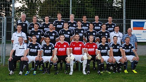 hintere Reihe v.l.: Josef Connotte (Betreuer), Marvin Meurer, Dennis Bündgens, Kevin Lorbach, Mark Kmieckowiak, Rene Schornstein Thomas Koll und Pascal Müller
mittlere Reihe v.l.: Michael Burlet (Trainer), Emrah Cebeci, Hakan Arslan, Jan-Henrik Rother, Eric Morsch, René Lauscher, Mark Lorbach, Oliver Bleimann (Co-Trainer) und Franz Stolz Teammanager) 
vordere Reihe v.l.: Rainer Bengel (Betreuer), Jack Schweitzer, Luca Schartmann, Stefan Delheid, Ivica Ljubicic, Boris Läufer, Alan Graf, Timo Lantin und Sven Nowak
Es fehlt: Tim Wilden