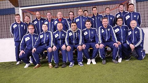 H.Reihe v.links: Alexander Luft, Valeri Stoll, Mario Ahrens, Peter Zerhusen, Steffen Gramsch, Ingo Tinnermann, Adem Beqiri, Alexander Noetzel, Daniel Lellek, Oliver Theile, Marc Brömstrup, Stefan Stramann
V.Reihen v.links : Martin Gramsch, Dennis Würdemann, Martin Wolf, Bilan Oynak, Marcus Gramsch, Oliver Martin, Eingin Akcay, Alexander Belendir
Nicht i. Bild: Rene Piesker, Waldemar Pedde, Frank Giljan, Robert Grenz, Stephan Bornhorn, Jörg Lückens, Marcel Meies, Bernd Meyer